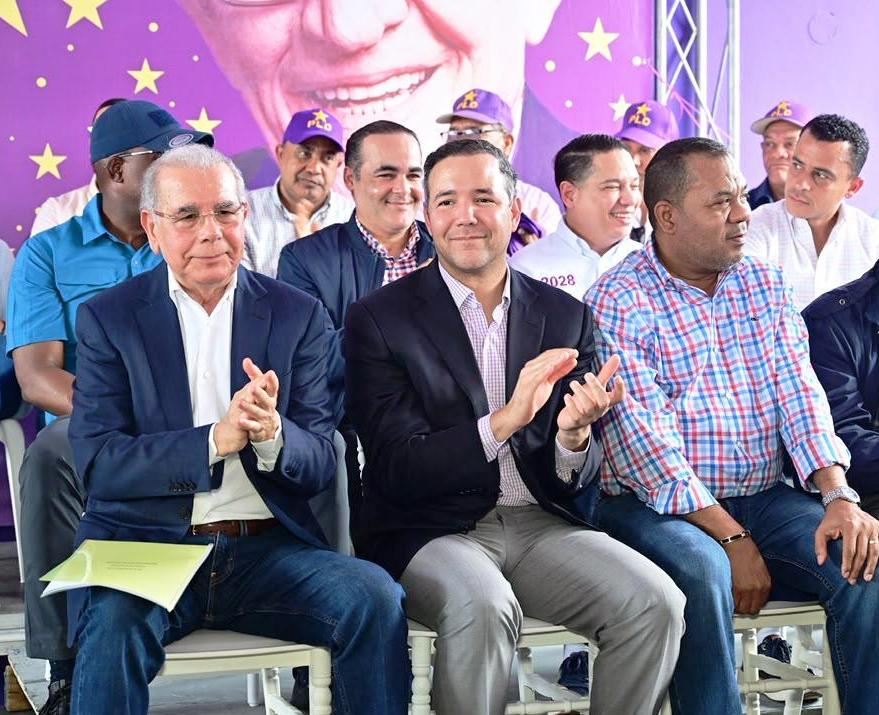 Danilo Medina y Johnny Pujols encabezarán asamblea del PLD este domingo en Hermanas Mirabal