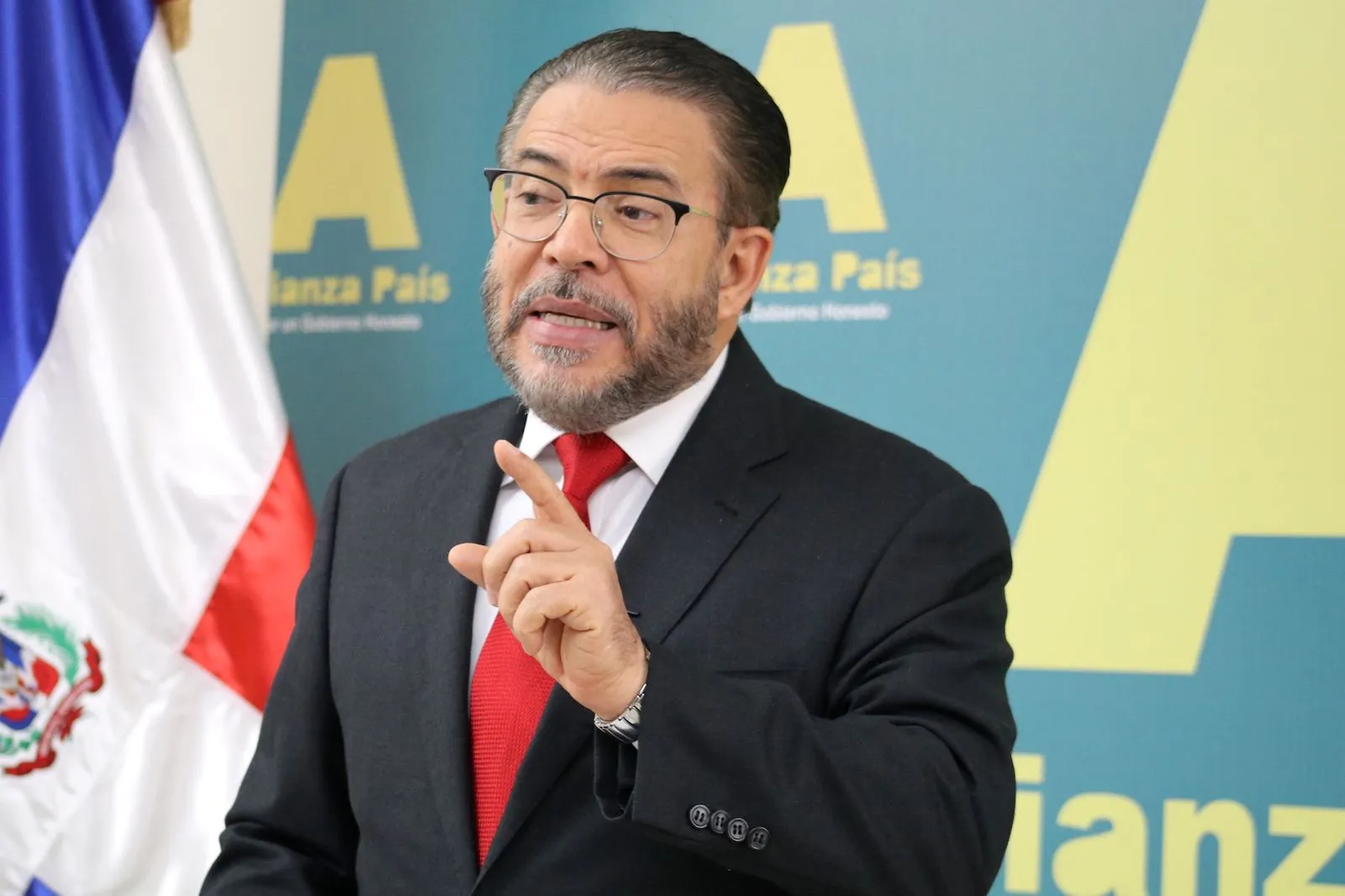 Guillermo Moreno concluye recorrido nacional de Alianza País con miras a las elecciones de 2028